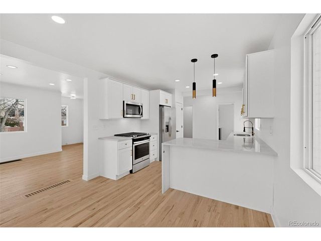 5050 W 33rd Ave, Denver, CO 80212