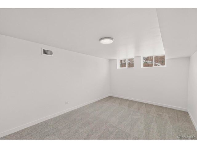 5050 W 33rd Ave, Denver, CO 80212