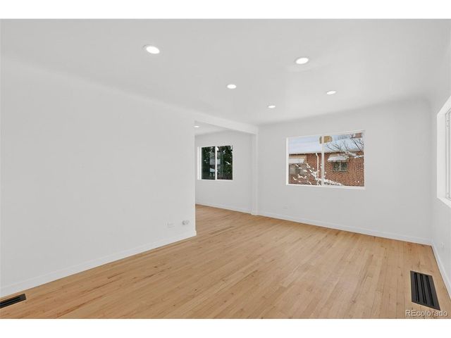 5050 W 33rd Ave, Denver, CO 80212