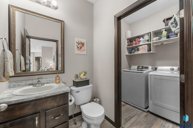 9625 W Broek Dr, Sioux Falls, SD 57106