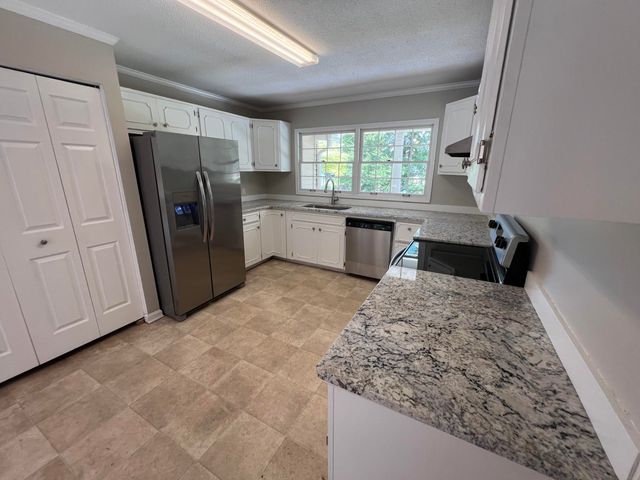 2808 Loretto Drive, Sumter, SC 29150