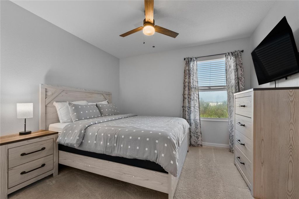 Image 14 of property listing at 314 ANNABELLE WAY, Davenport, FL 33837