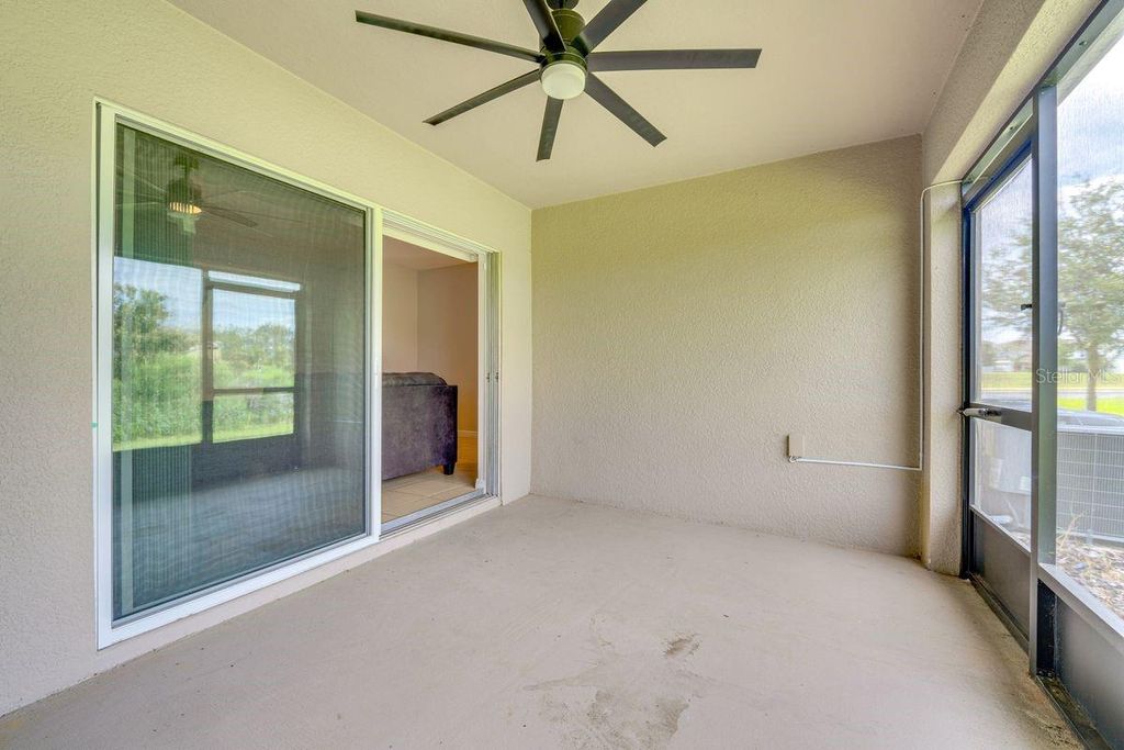 Image 18 of property listing at 314 ANNABELLE WAY, Davenport, FL 33837