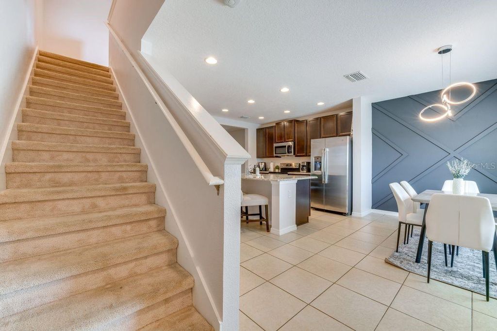 Image 10 of property listing at 314 ANNABELLE WAY, Davenport, FL 33837