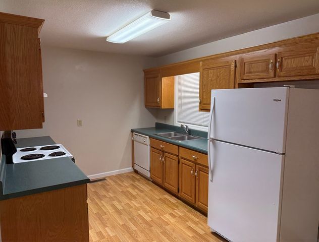 134 Acorn Lane, Warne, NC 28909