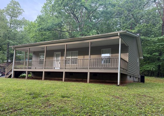 134 Acorn Lane, Warne, NC 28909