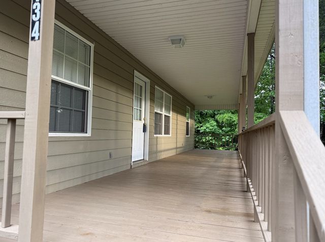 134 Acorn Lane, Warne, NC 28909