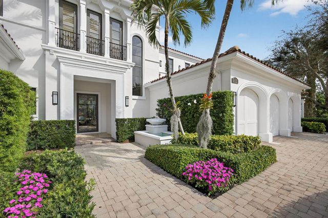 213 Via Palacio, Palm Beach Gardens, FL 33418