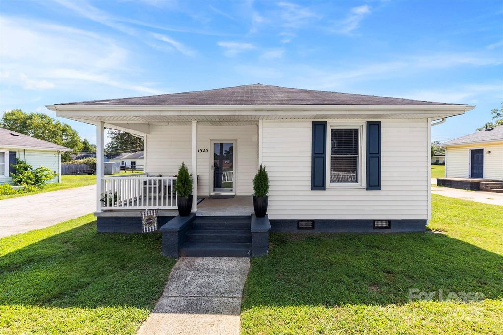 1525 Perfection Avenue, Belmont, NC 28012