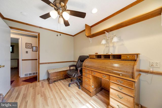 2181 SPRINGHOUSE LN, Aston, PA 19014