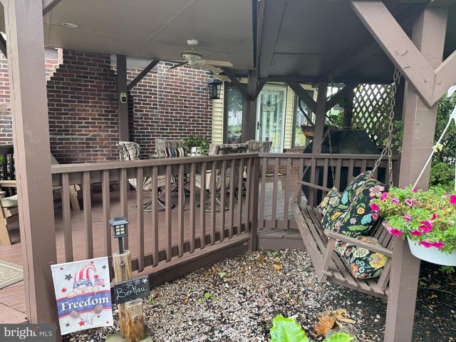 2181 SPRINGHOUSE LN, Aston, PA 19014