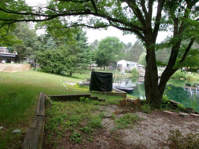 2221 Grass Lake Ave Avenue 258, Lake, MI 48632