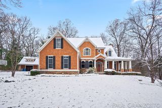 7210 Kempter Drive, Belmont, MI 49306