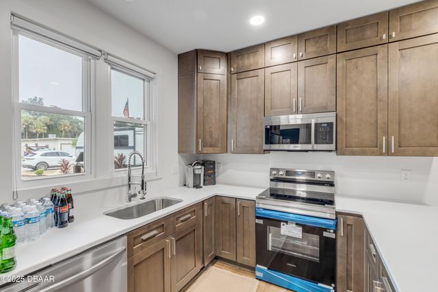 2421 India Palm Drive # 2421, Edgewater, FL 32141