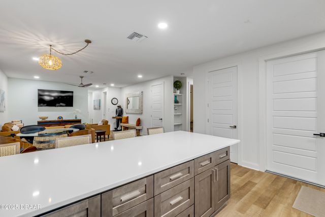 2421 India Palm Drive # 2421, Edgewater, FL 32141