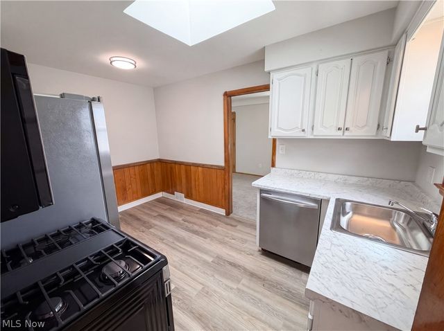 32222 Densmore Road, Willowick, OH 44095