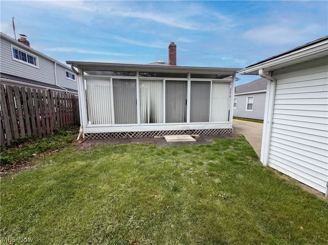 32222 Densmore Road, Willowick, OH 44095