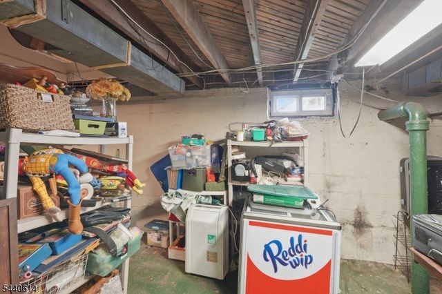 264 Donald Ave, Rahway City, NJ 07065