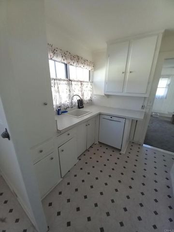 4852 33rd St., San Diego, CA 92116