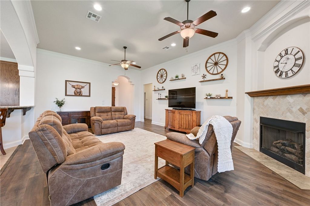 2901 Caney Court, Bryan, TX 77808 — photo 3