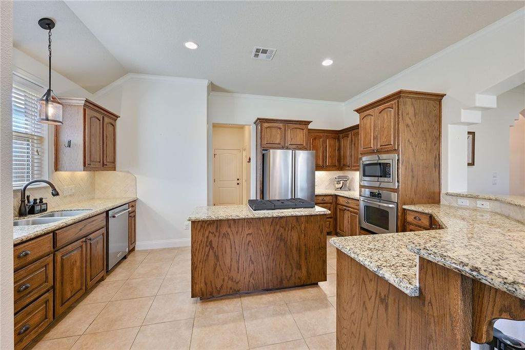 2901 Caney Court, Bryan, TX 77808 — photo 5