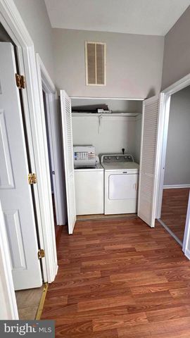 539 N LUZERNE AVE, Baltimore, MD 21205