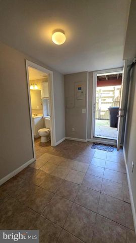 539 N LUZERNE AVE, Baltimore, MD 21205
