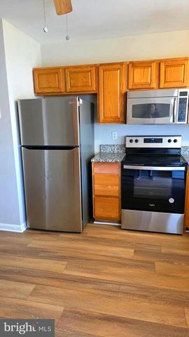 539 N LUZERNE AVE, Baltimore, MD 21205