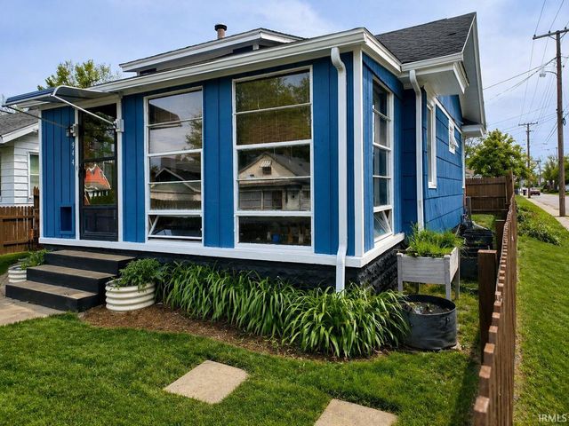 944 Oakland Street, South Bend, IN 46615