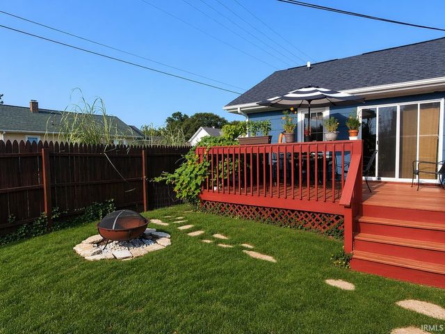 944 Oakland Street, South Bend, IN 46615