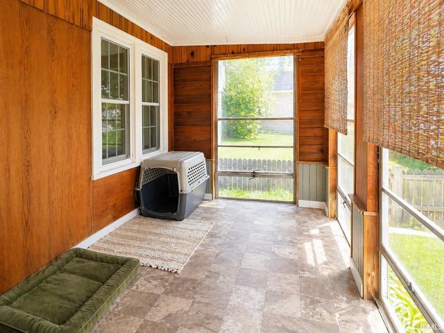 944 Oakland Street, South Bend, IN 46615