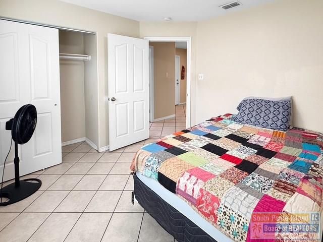 13 Lakewood Dr., Laguna Vista, TX 78578