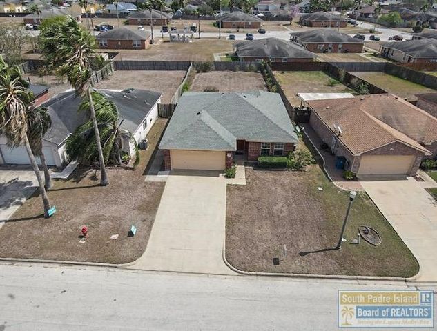 13 Lakewood Dr., Laguna Vista, TX 78578