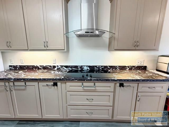 13 Lakewood Dr., Laguna Vista, TX 78578