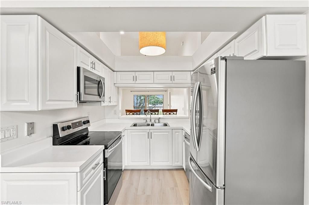 181 Grand Oaks WAY 202, NAPLES, FL 34110 — photo 2