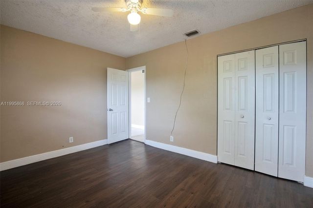 4061 N Dixie Hwy 29 29, Oakland Park, FL 33334