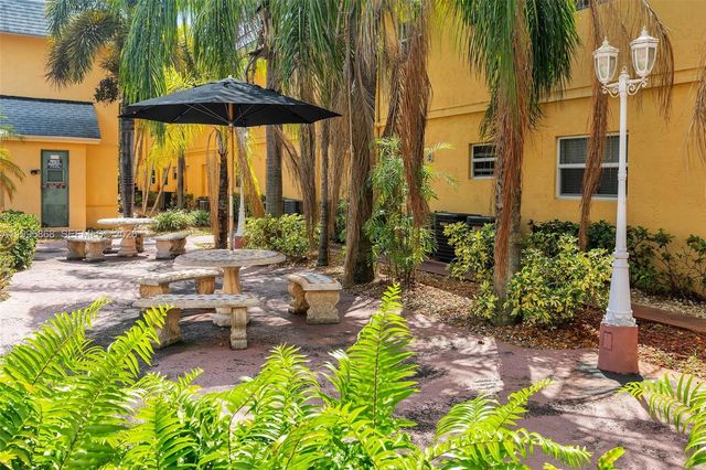 4061 N Dixie Hwy 29 29, Oakland Park, FL 33334