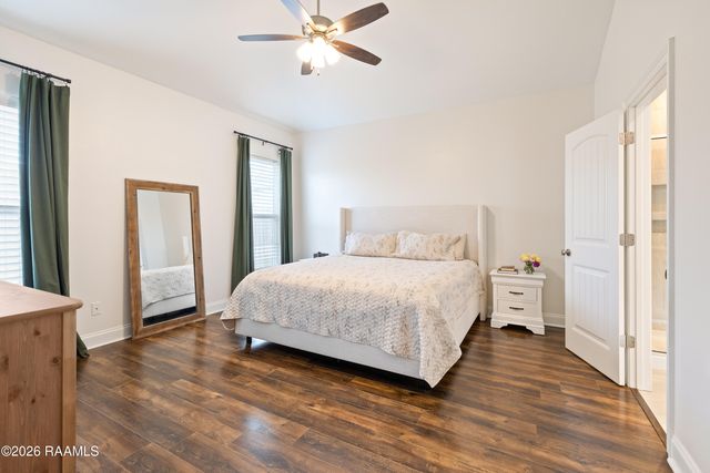 318 Adry Lane, Youngsville, LA 70592