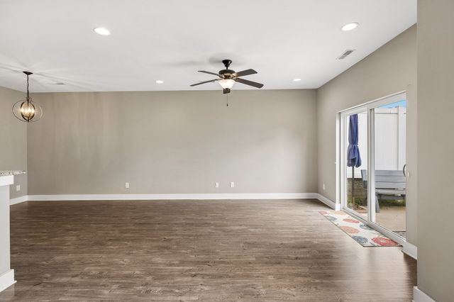 2217 Drone Way, Columbia, TN 38401