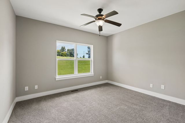 2217 Drone Way, Columbia, TN 38401