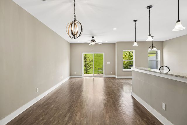 2217 Drone Way, Columbia, TN 38401