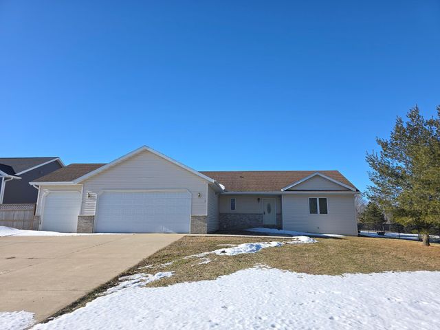 45 Rolling Hills Drive, Elgin, MN 55932