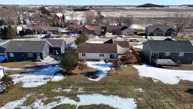 45 Rolling Hills Drive, Elgin, MN 55932