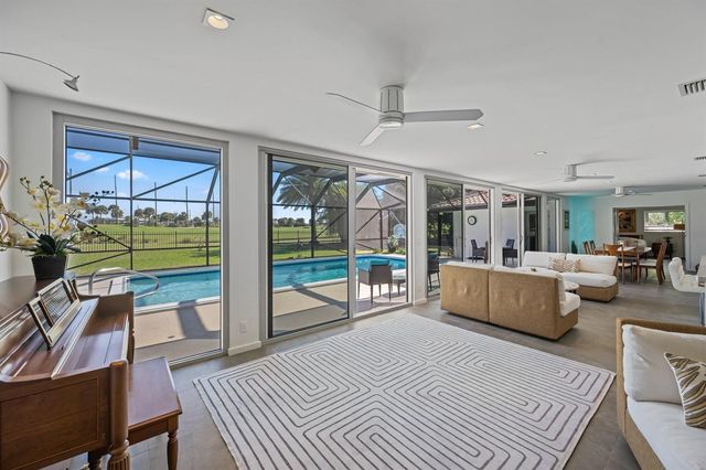 509 Greenway Drive, North Palm Beach, FL 33408