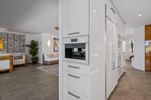 509 Greenway Drive, North Palm Beach, FL 33408