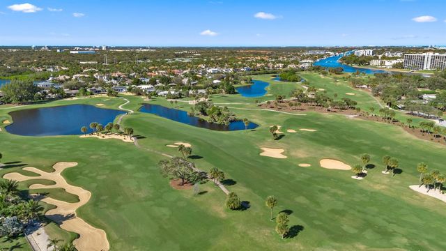 509 Greenway Drive, North Palm Beach, FL 33408