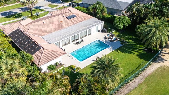 509 Greenway Drive, North Palm Beach, FL 33408