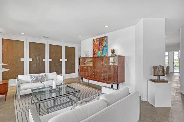 509 Greenway Drive, North Palm Beach, FL 33408