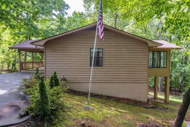 103 Beale Court Drive, Blairsville, GA 30512