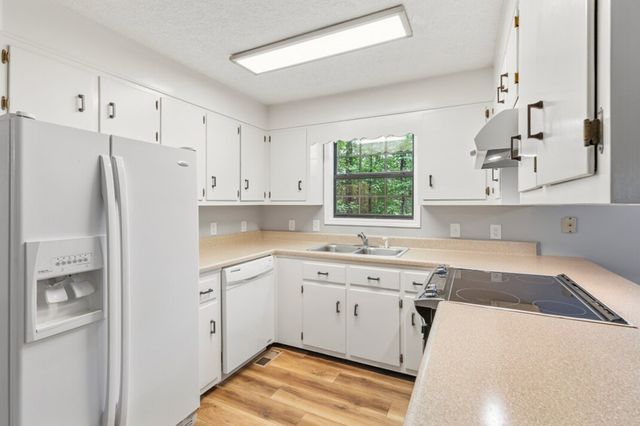 103 Beale Court Drive, Blairsville, GA 30512